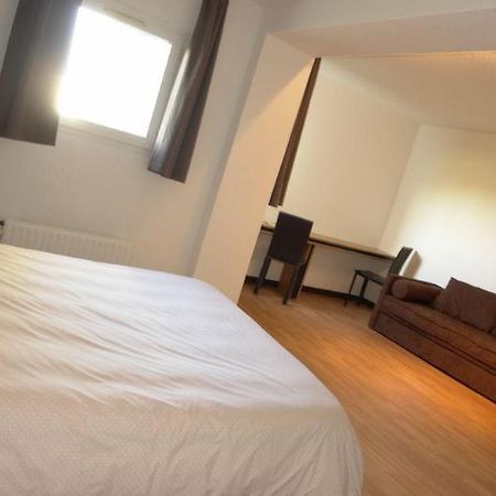 La Bonne Etape Hotell Évreux Exteriör bild