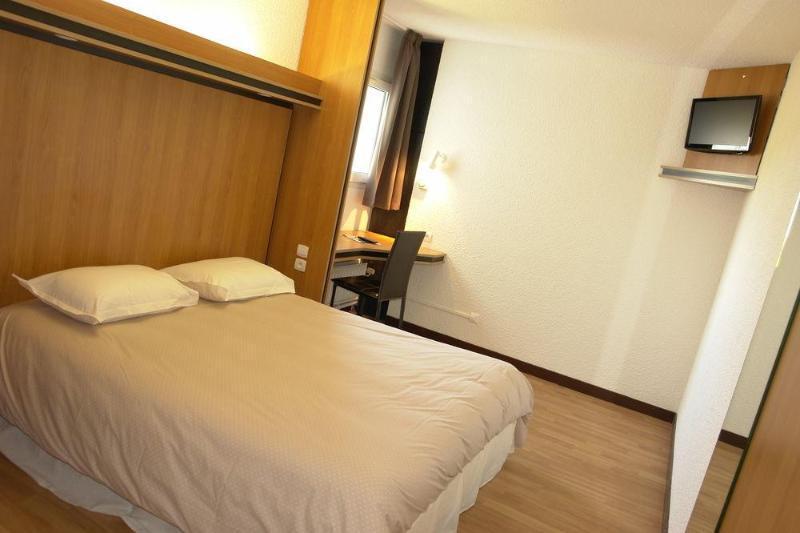 La Bonne Etape Hotell Évreux Exteriör bild